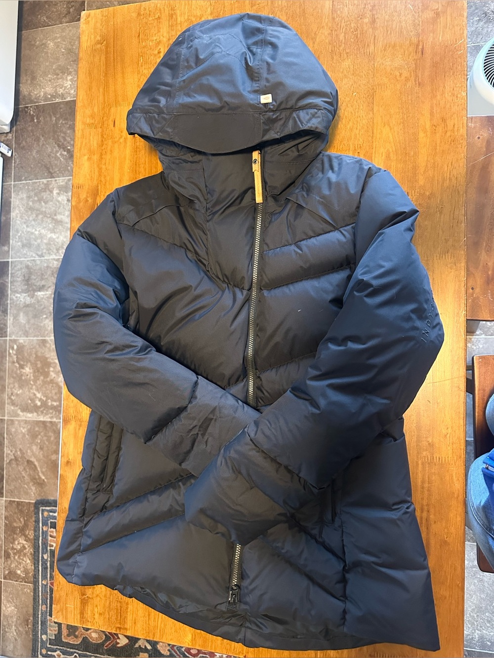 Women's Navy Hooded Puffer Coat